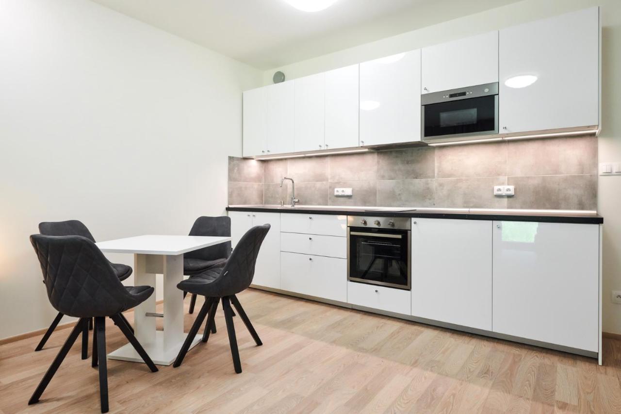 Residence Port Karolina Прага Экстерьер фото