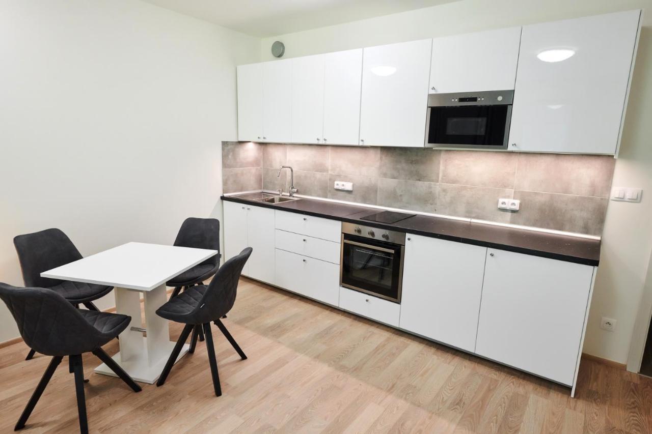Residence Port Karolina Прага Экстерьер фото