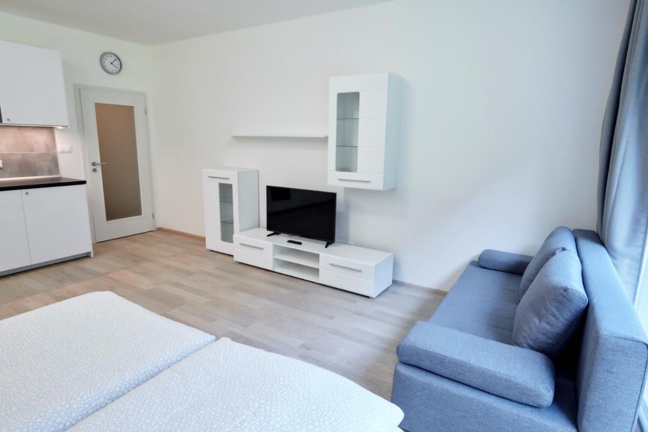 Residence Port Karolina Прага Экстерьер фото