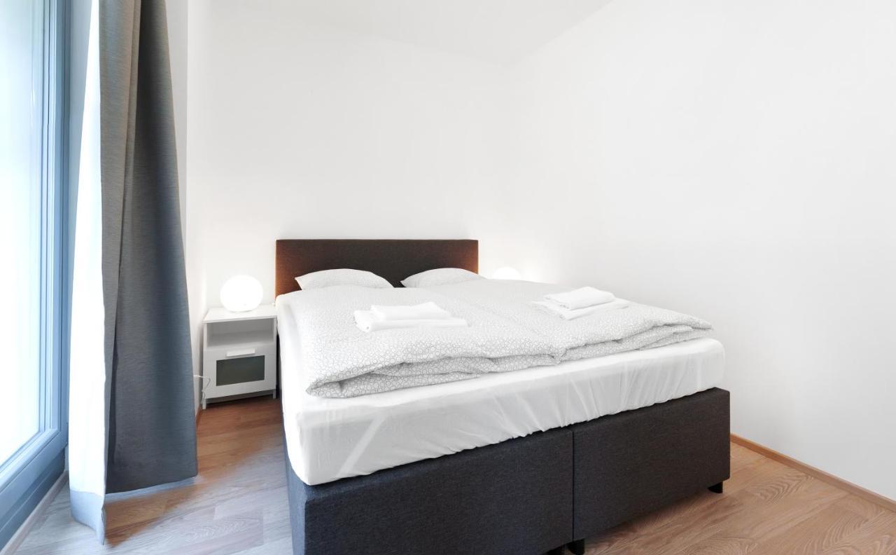 Residence Port Karolina Прага Экстерьер фото