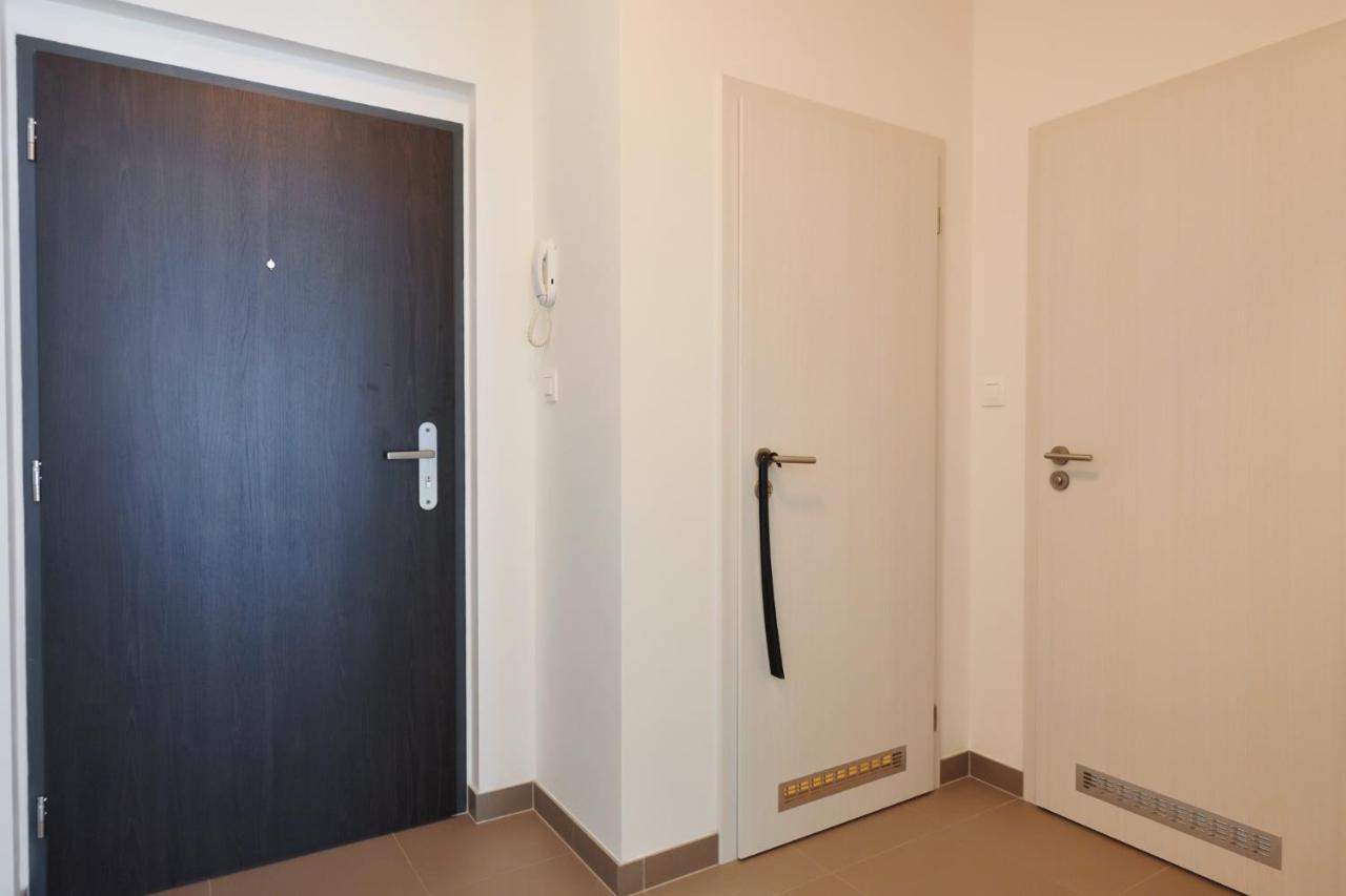 Residence Port Karolina Прага Экстерьер фото