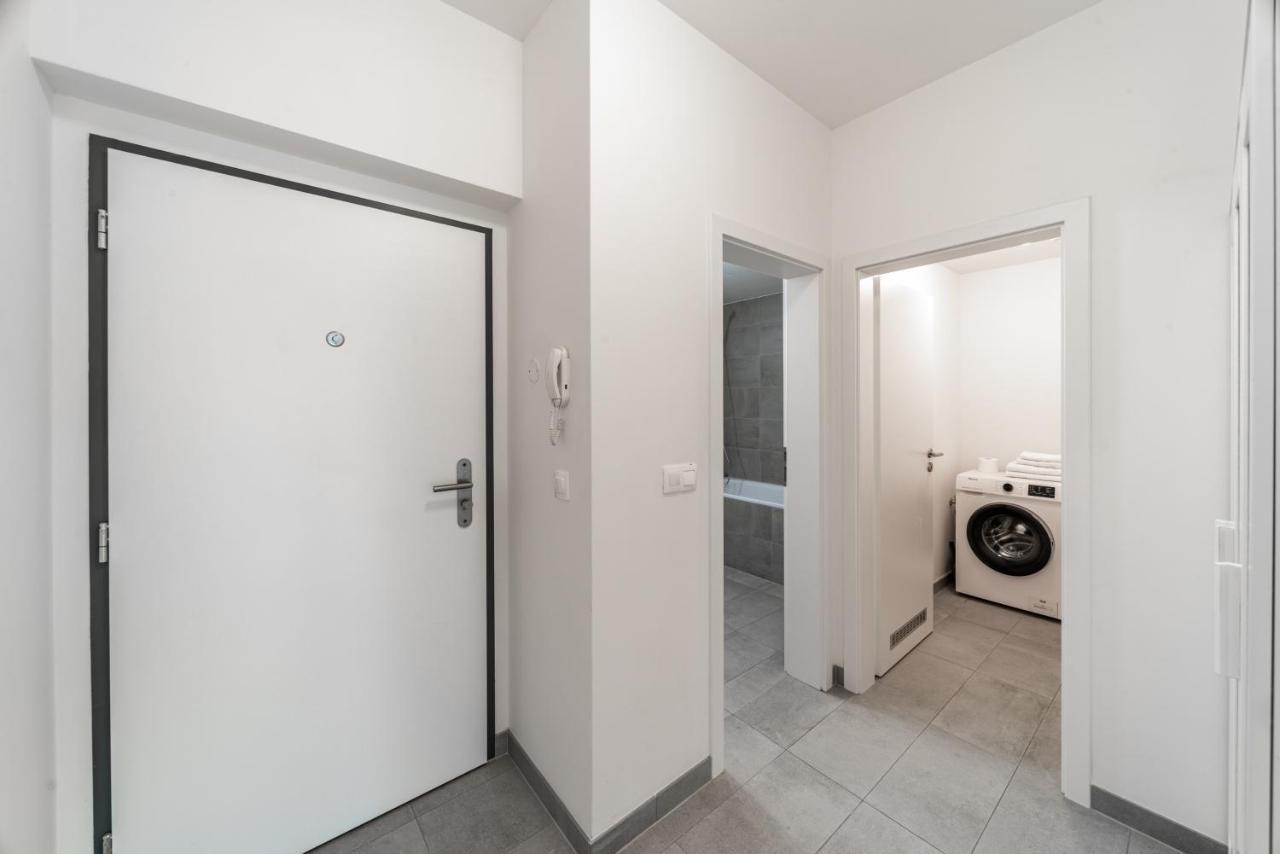 Residence Port Karolina Прага Экстерьер фото