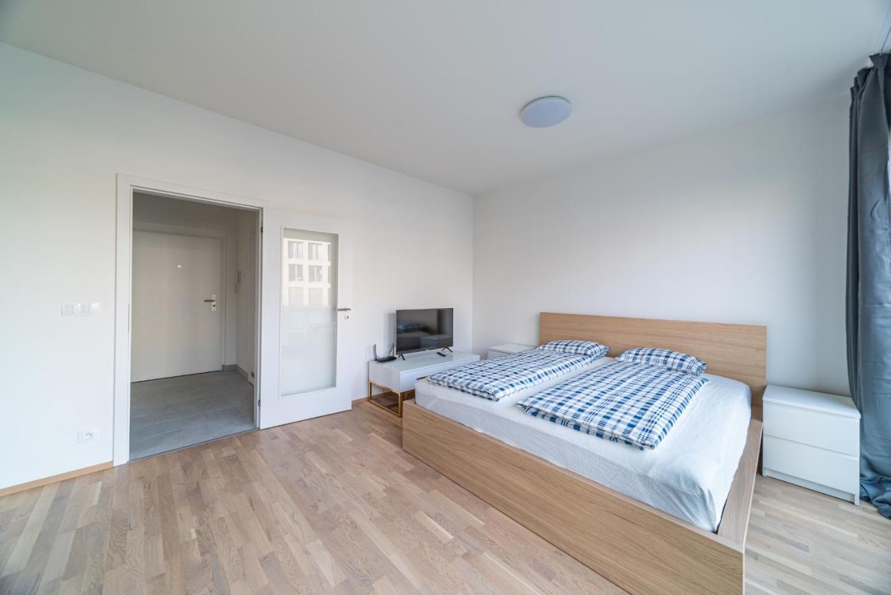 Residence Port Karolina Прага Экстерьер фото